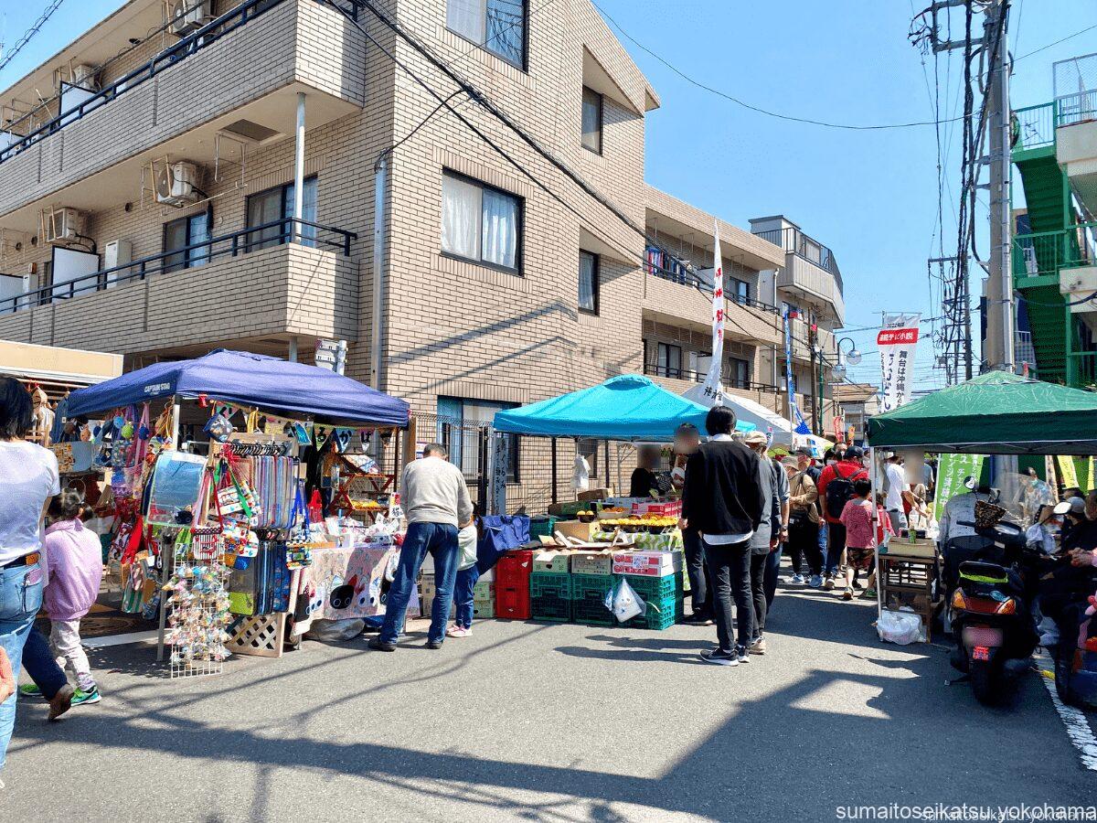 仲通りマルシェ