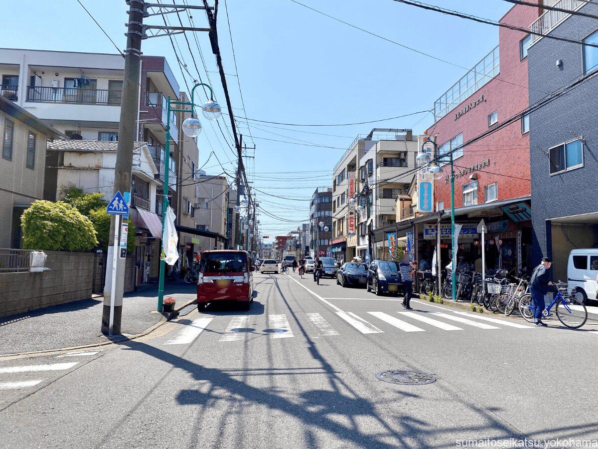 沖縄タウン 仲通り