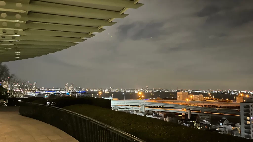 港の見える丘公園ま